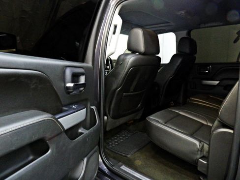 Used 2015 Chevrolet Silverado 2500 LTZ w/ Duramax Plus Package AWD/4WD image 11