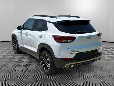 Certified 2023 Chevrolet TrailBlazer ACTIV w/ Sun and Liftgate Package AWD/4WD image 3