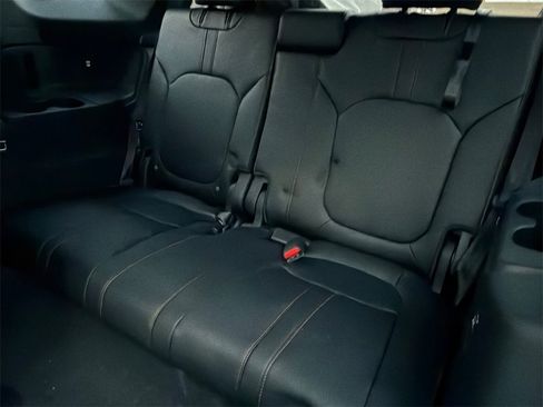 New 2025 Honda Pilot TrailSport image 18