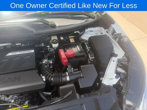 Used 2025 Nissan Rogue SL AWD/4WD image 43