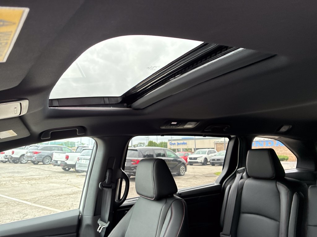 New 2026 Honda Odyssey Sport-L image 17