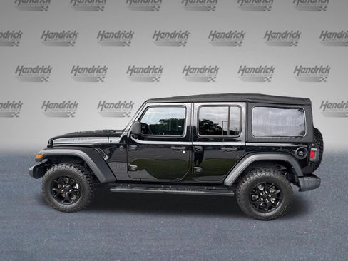 Used 2022 Jeep Wrangler Unlimited Sport AWD/4WD image 6