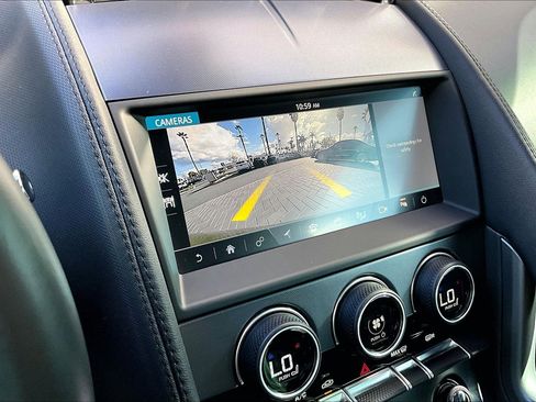 Used 2020 Jaguar F-TYPE P300 image 21