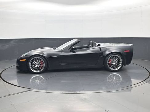 Used 2013 Chevrolet Corvette 427 w/ 1SB Preferred Equipment Group RWD image 8