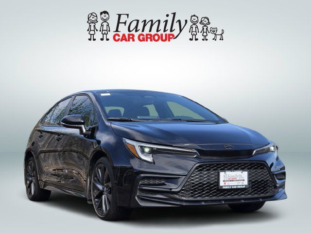 Certified 2025 Toyota Corolla SE FWD image 2