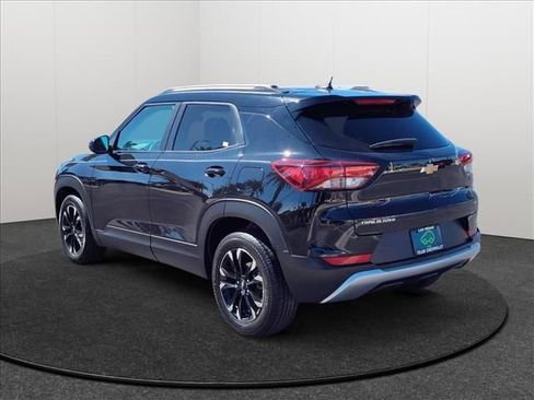 Used 2023 Chevrolet TrailBlazer LT image 3