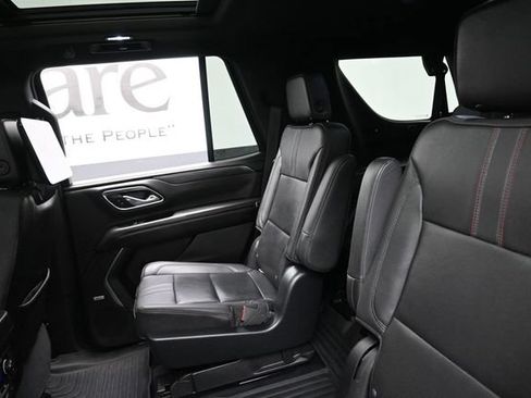 Used 2021 Chevrolet Tahoe RST w/ Luxury Package AWD/4WD image 23