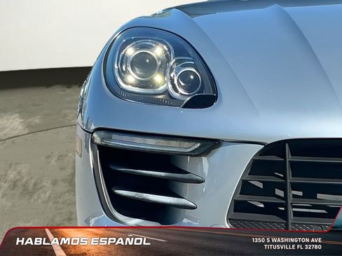 Used 2018 Porsche Macan Sport Edition image 40