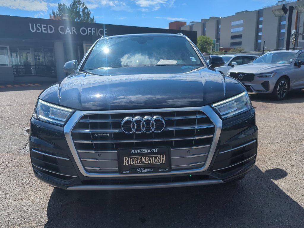 Used 2020 Audi Q5 2.0T Premium AWD/4WD image 2