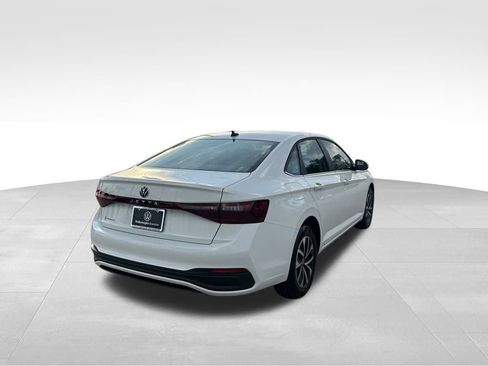 Used 2025 Volkswagen Jetta S image 4