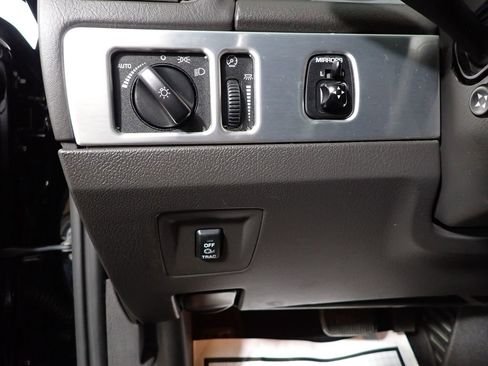 Used 2002 Ford Thunderbird RWD image 22