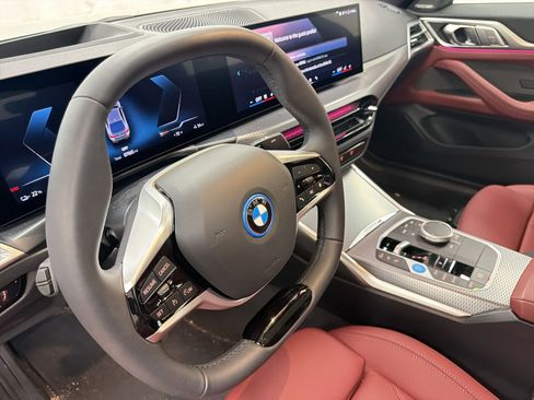 Used 2025 BMW i4 xDrive40i w/ Premium Package image 15
