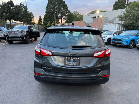 Used 2020 Chevrolet Equinox LS image 6