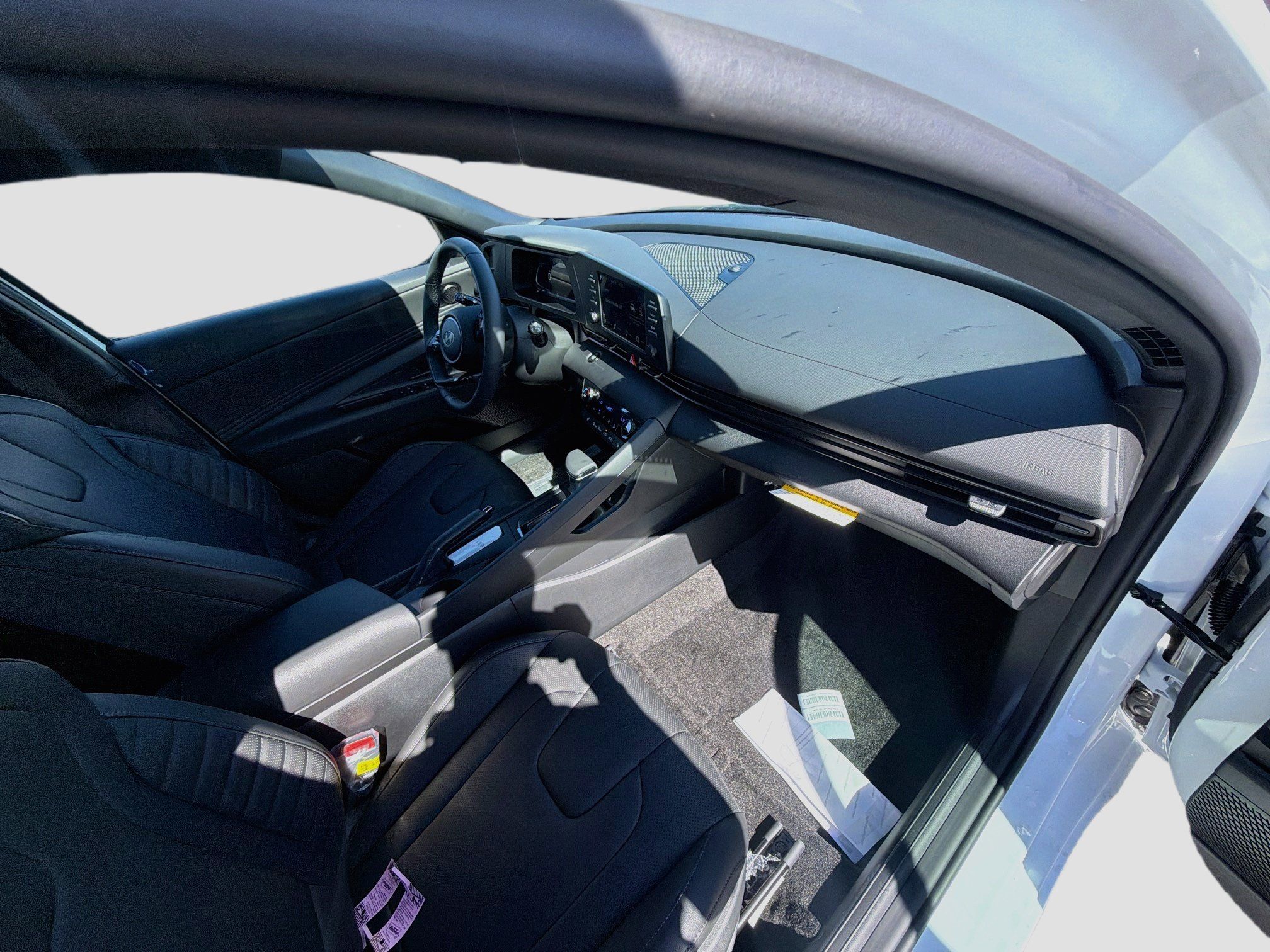 New 2026 Hyundai Elantra SEL Sport FWD image 22