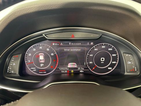 Used 2017 Audi Q7 3.0T Premium Plus image 14