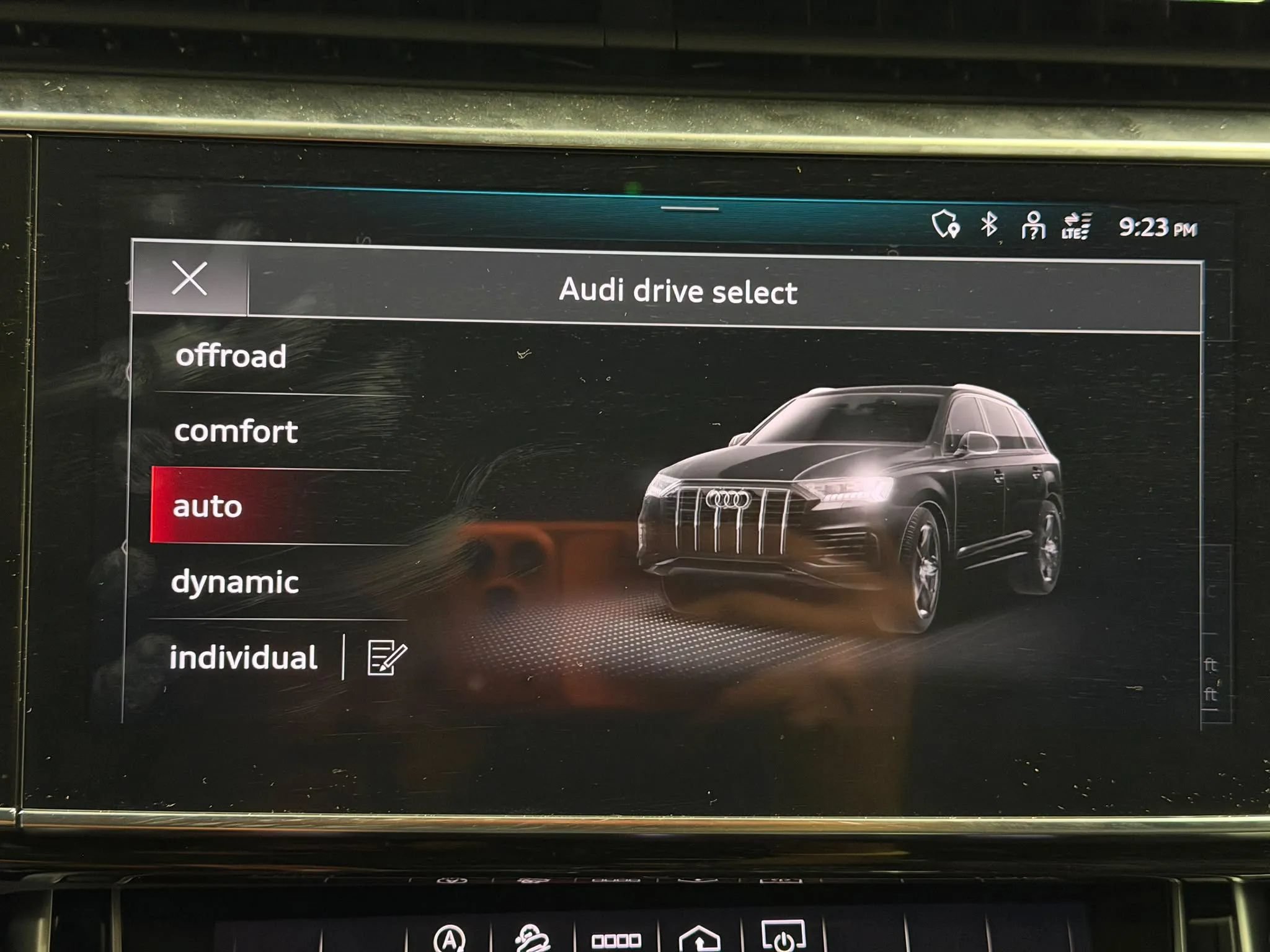 Used 2023 Audi Q7 2.0T Premium Plus w/ Premium Plus Package AWD/4WD image 51