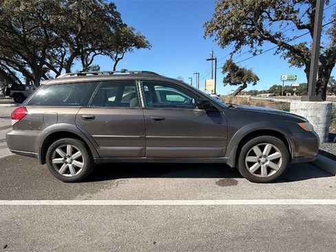 Used 2008 Subaru Outback 2.5i image 4