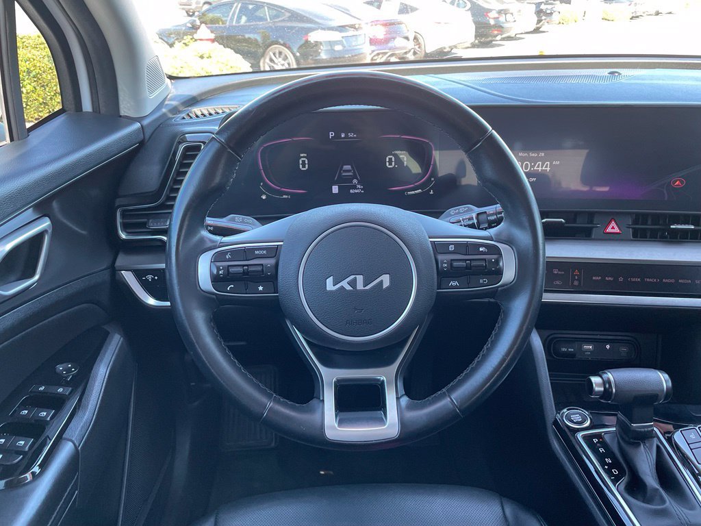 Used 2024 Kia Sportage EX FWD image 14