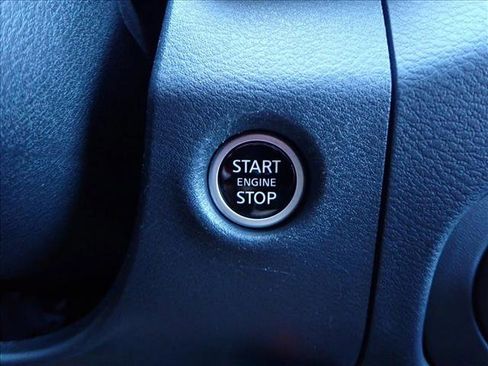 Used 2023 Nissan Frontier PRO-4X w/ Pro-4X Premium Package image 22