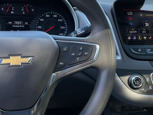 Used 2024 Chevrolet Malibu LT image 15