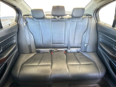 Used 2013 BMW 335i xDrive Sedan image 16