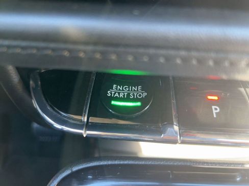 Used 2023 Lincoln Nautilus AWD image 24