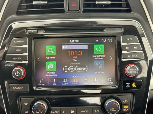 Used 2023 Nissan Maxima SL image 13