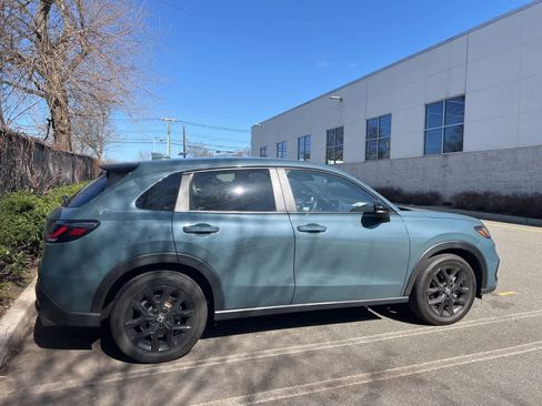 Used 2024 Honda HR-V Sport image 13