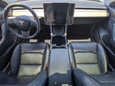 Used 2020 Tesla Model 3 Standard Range Plus RWD image 17