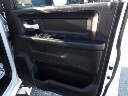 Used 2019 RAM 3500 Tradesman w/ Chrome Appearance Group image 43