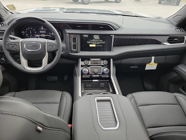 New 2024 GMC Yukon Denali w/ Advanced Technology Package AWD/4WD image 19