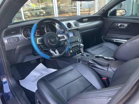Used 2019 Ford Mustang GT RWD image 11