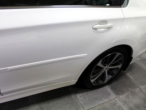 Used 2016 Subaru Legacy 2.5i Limited image 38