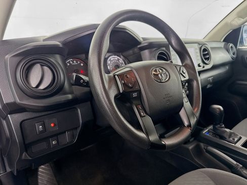 Used 2022 Toyota Tacoma SR RWD image 20