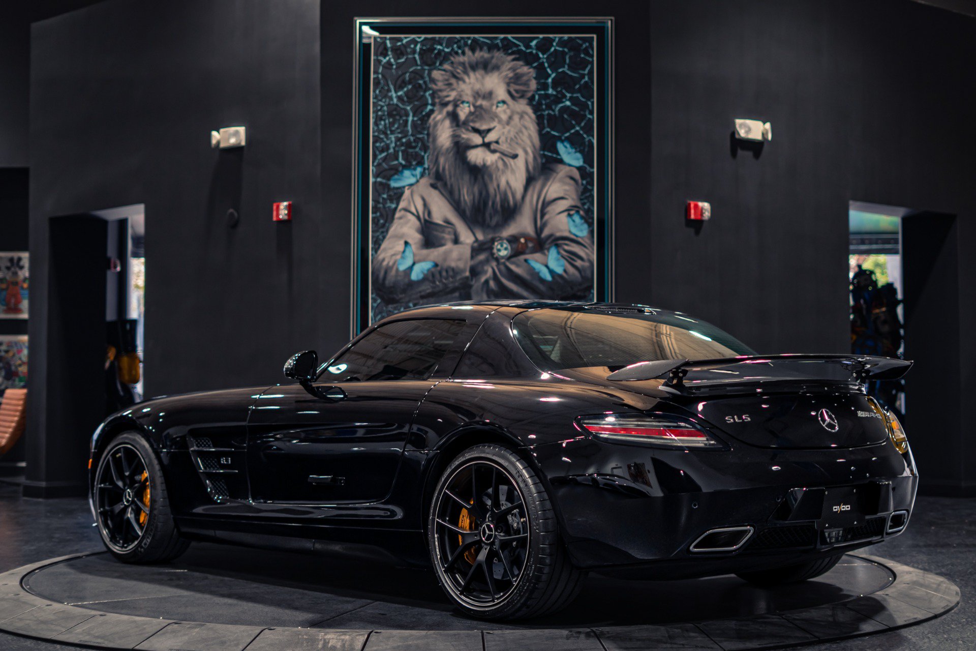 Used 2015 Mercedes-Benz SLS AMG GT Final Edition image 4