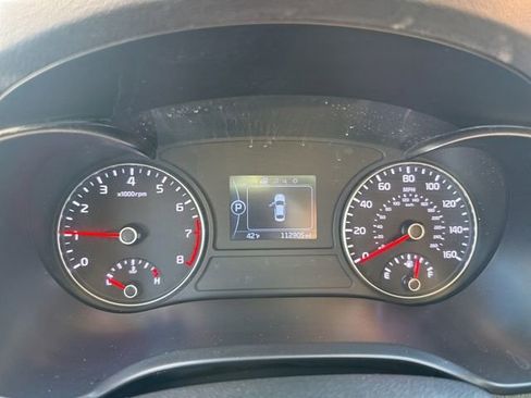 Used 2018 Kia Optima S w/ Panoramic Sunroof Package image 22