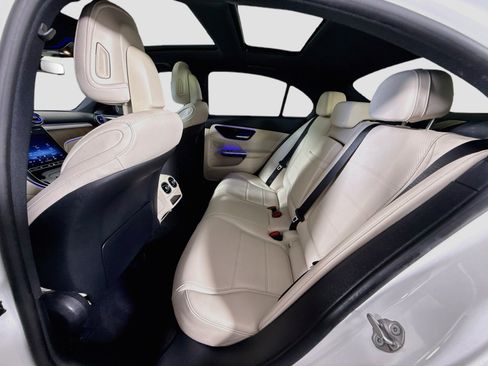 Used 2022 Mercedes-Benz C 300 Sedan w/ Exclusive Trim Package image 25