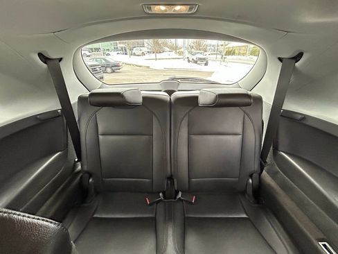 Used 2017 Acura MDX SH-AWD image 18