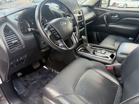 Used 2024 INFINITI QX80 Luxe image 11
