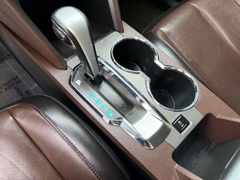 Used 2013 Chevrolet Equinox LTZ image 31