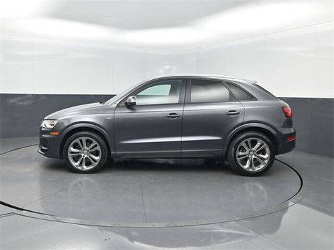 Used 2018 Audi Q3 2.0T Premium image 2