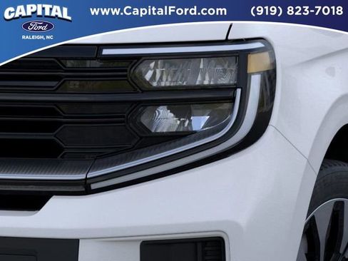 New 2025 Ford Expedition Platinum w/ Platinum Ultimate Package image 18