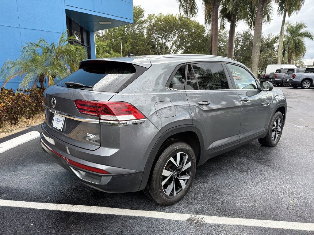 Used 2023 Volkswagen Atlas Cross Sport SE AWD/4WD image 19