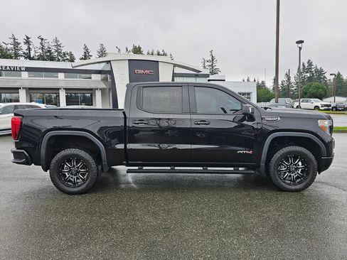 Used 2020 GMC Sierra 1500 AT4 w/ Technology Package image 8
