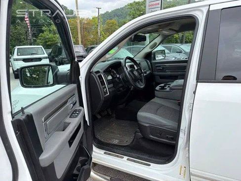 Used 2018 RAM 1500 Big Horn AWD/4WD image 10