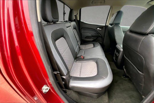 Used 2017 Chevrolet Colorado Z71 AWD/4WD image 25
