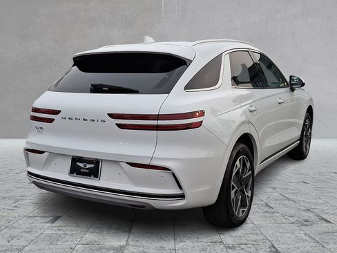 Certified 2026 Genesis Electrified GV70 AWD/4WD image 6