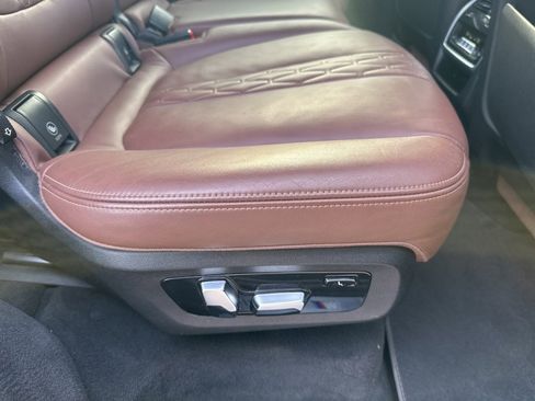 Used 2023 BMW X7 xDrive40i w/ M Sport Package image 45