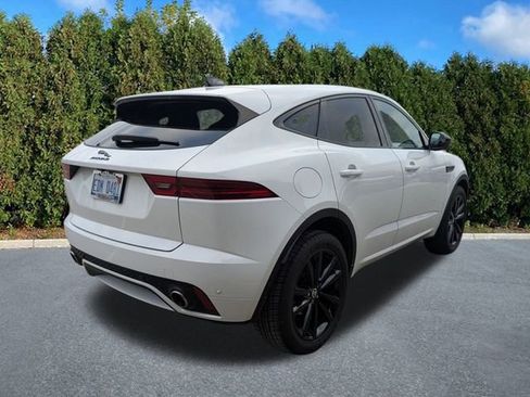 Used 2024 Jaguar E-PACE R-Dynamic SE image 4