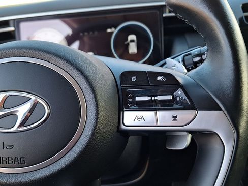 Used 2024 Hyundai Tucson Limited image 16